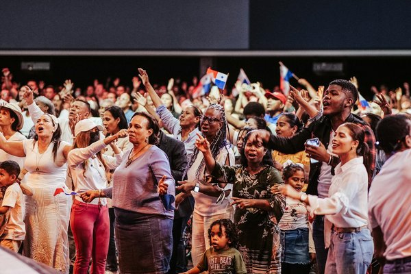Fournitures de bureau : l'importance des boîtes de rangement